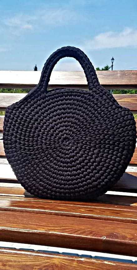 crochet oval bag