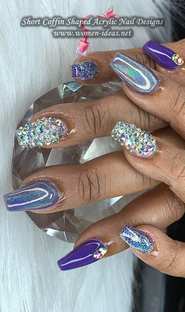 34 Clear Base Nail Designs To Try - Beauty Bay Edited